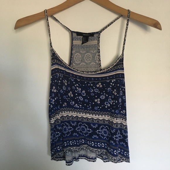 Pattern Crop Top - Picture 1 of 2